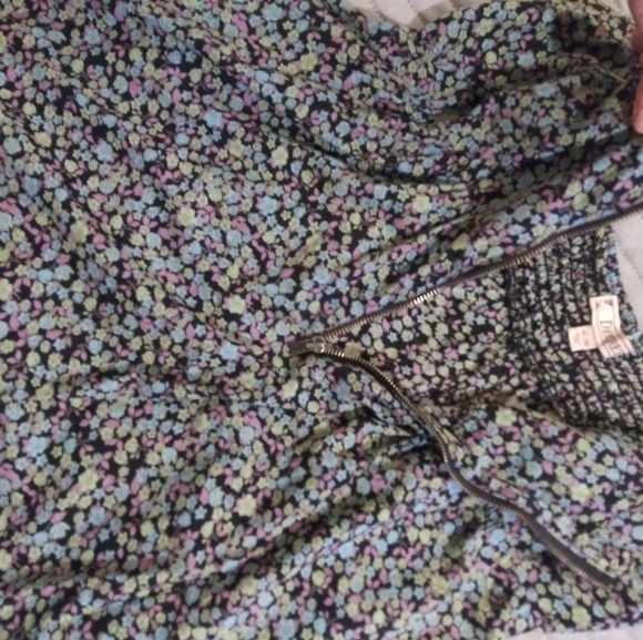 Tank top - Picture 2 of 5